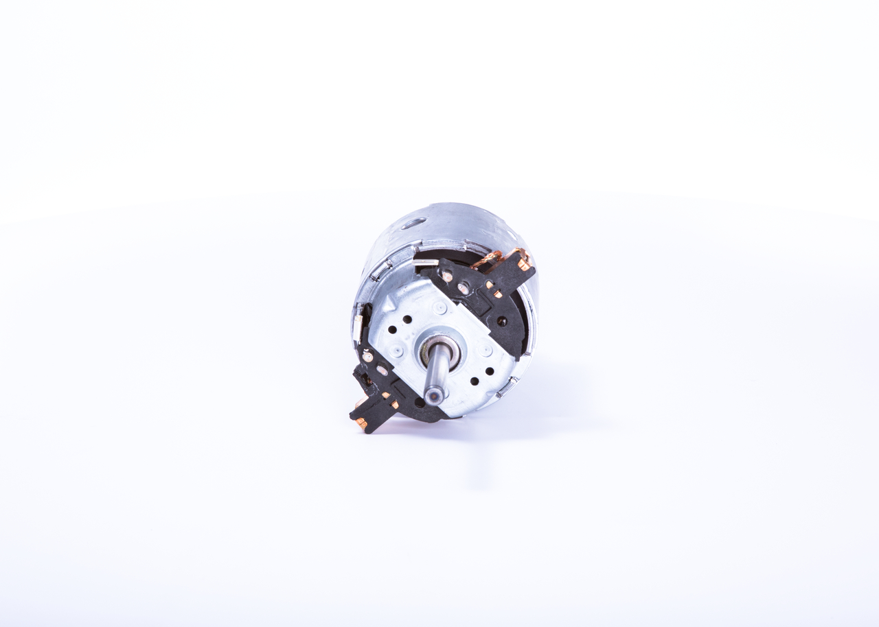 BOSCH 0 130 111 130 Elektromotor, Innenraumgebläse